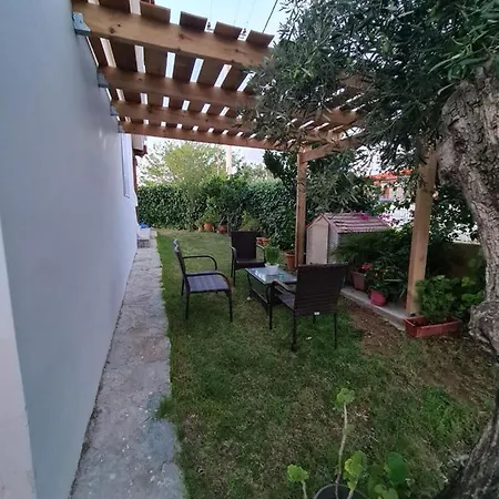 Semelia'S Guest House Spata  Exterior photo